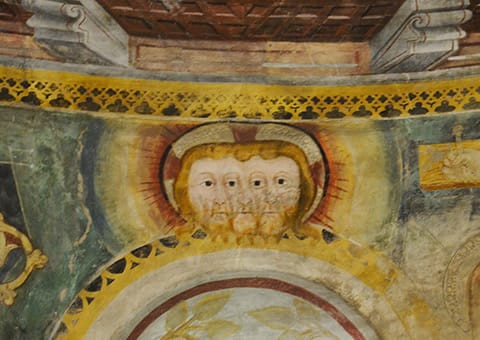 Religion: Christentum und Jesus am Kreuz